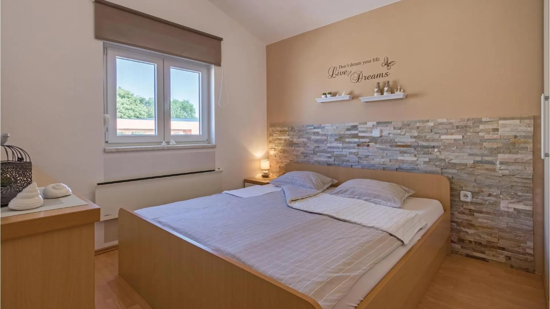 Gorgeous Home In Betiga With Wifi Barbariga 0*,